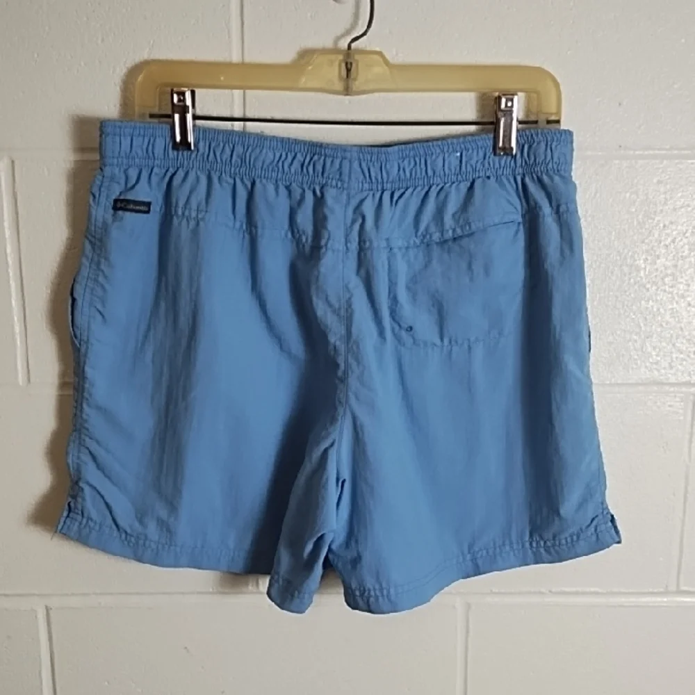Columbia Sky Blue Drawstring Elastic Waist Gym Shorts Quick Dry Pockets